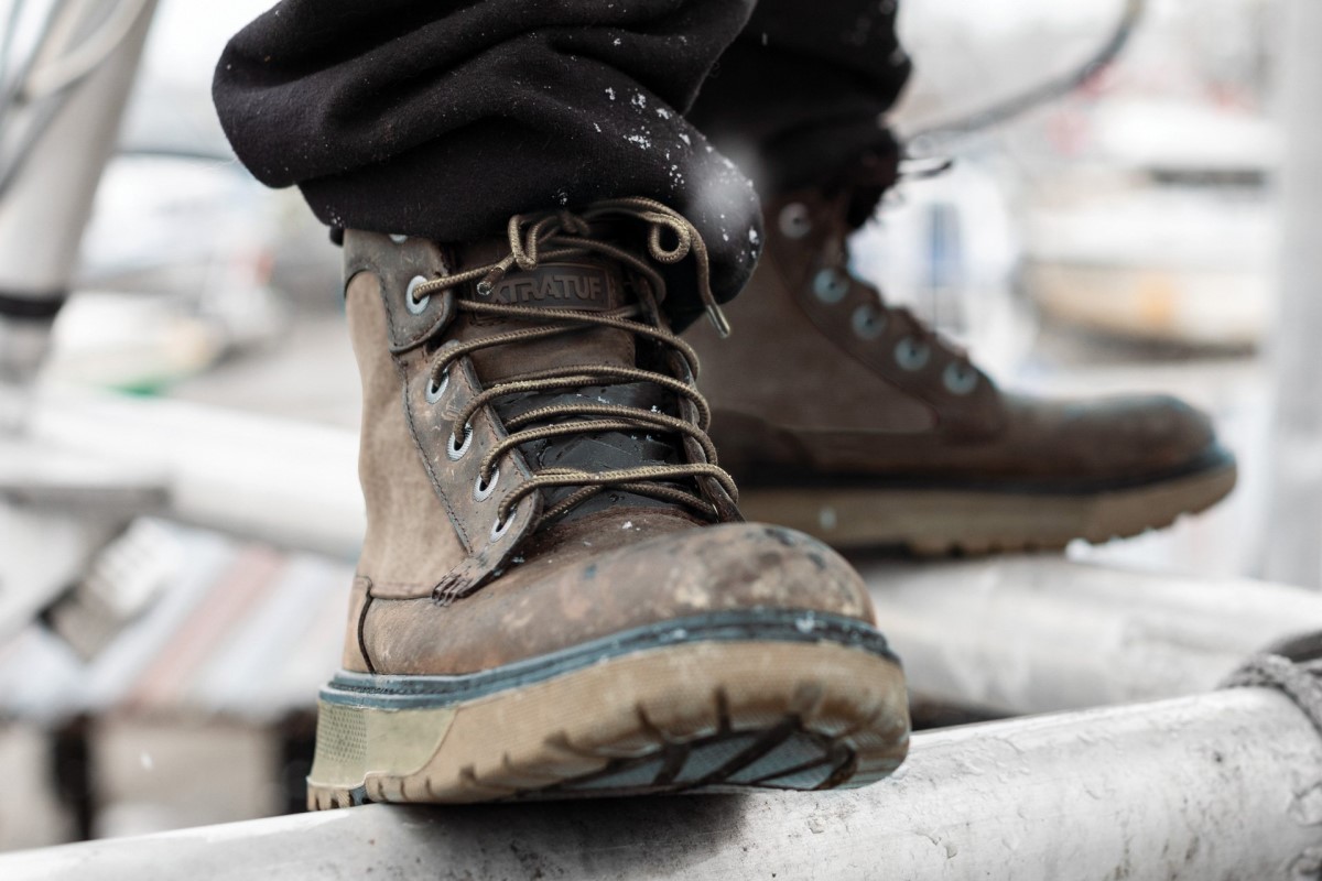 Bristol Bay Leather Boot Review & Buyer’s Guide